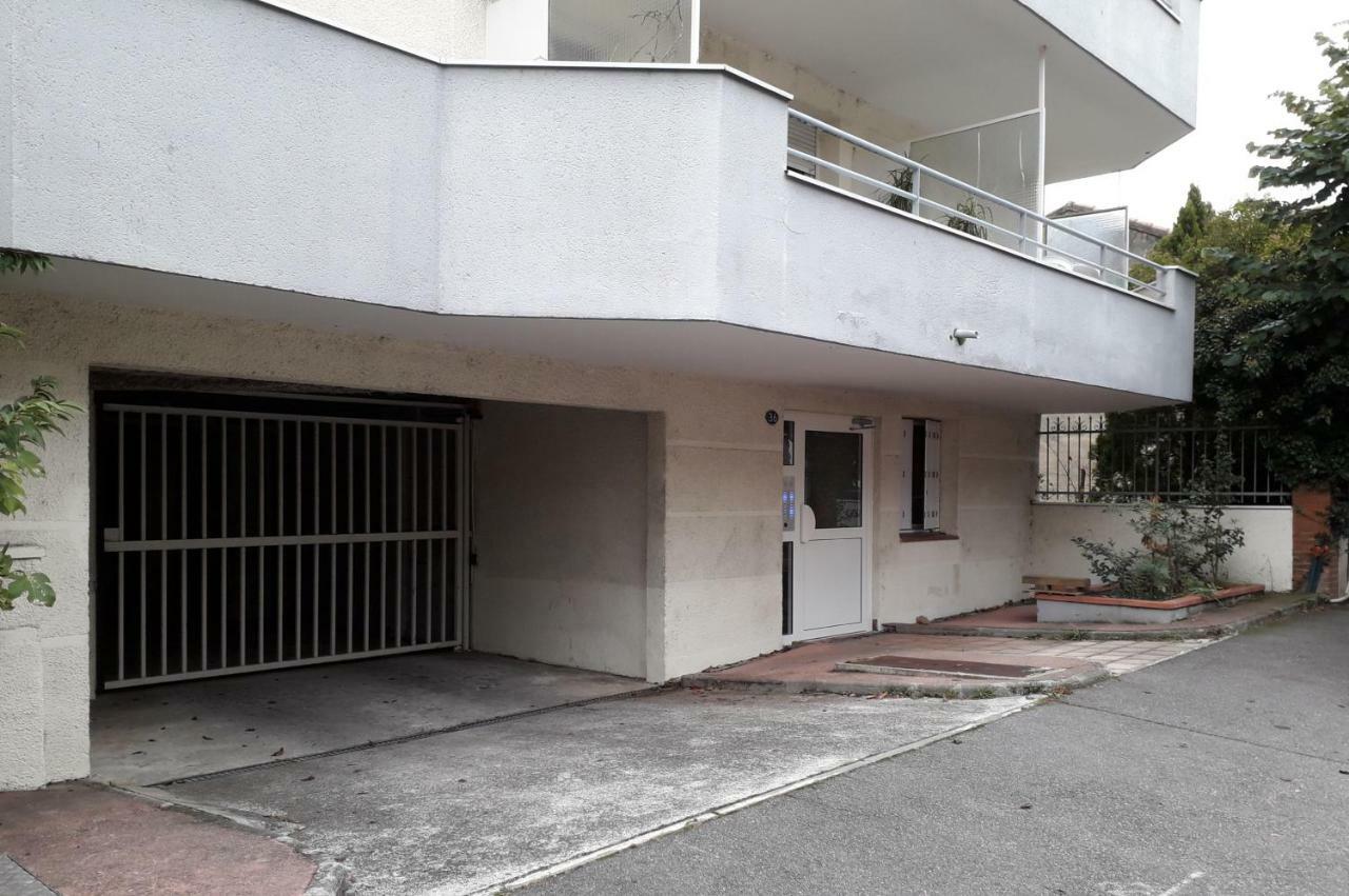 :) Grand Studio Lumineux A Toulouse Et Parking Exterior photo